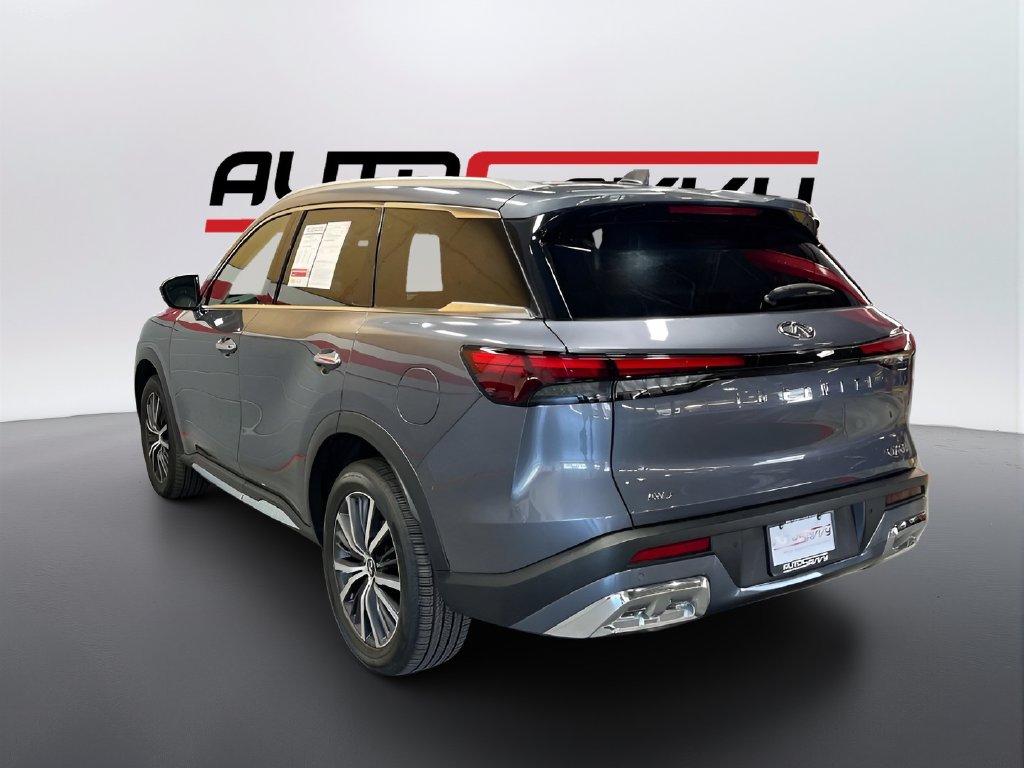 Used 2022 MoonBow Blue INFINITI Sensory image 5