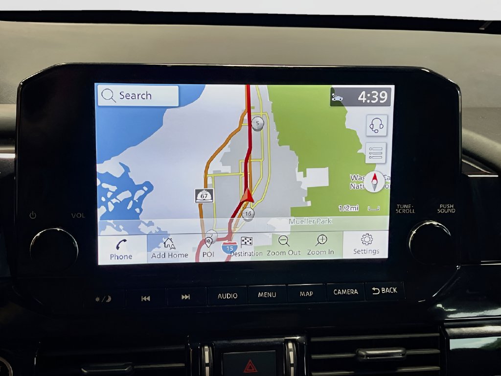 Used 2024 Scarlet Ember Tintcoat Nissan SL image 13