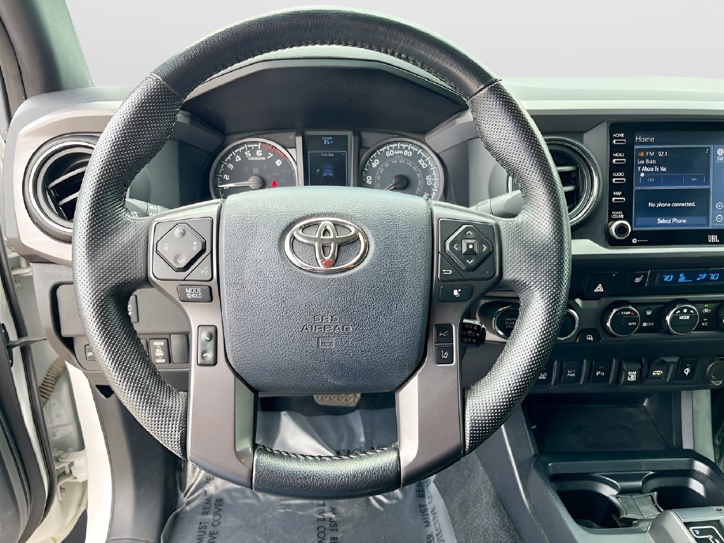 2020 Toyota Tacoma photo 11 of 33