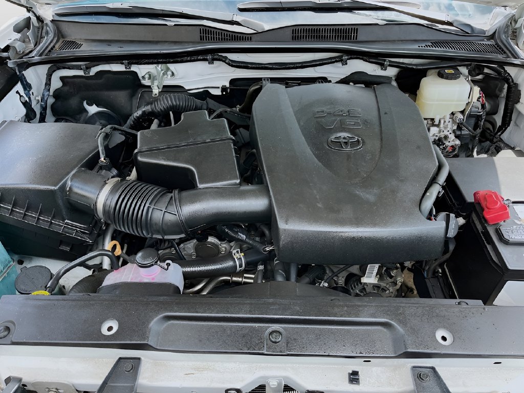 2020 Toyota Tacoma photo 31 of 33