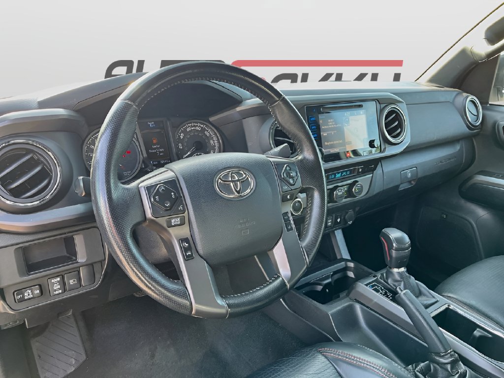 2019 Toyota Tacoma photo 9 of 33