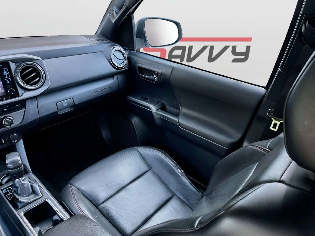 2019 Toyota Tacoma photo 25 of 33