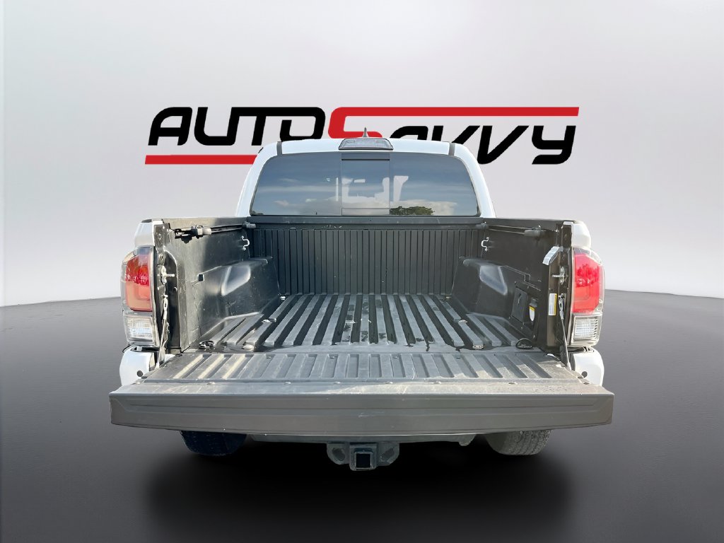 2019 Toyota Tacoma photo 27 of 33