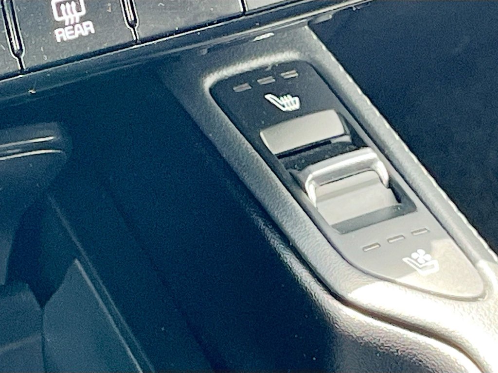 2024 Kia Telluride photo 21 of 35