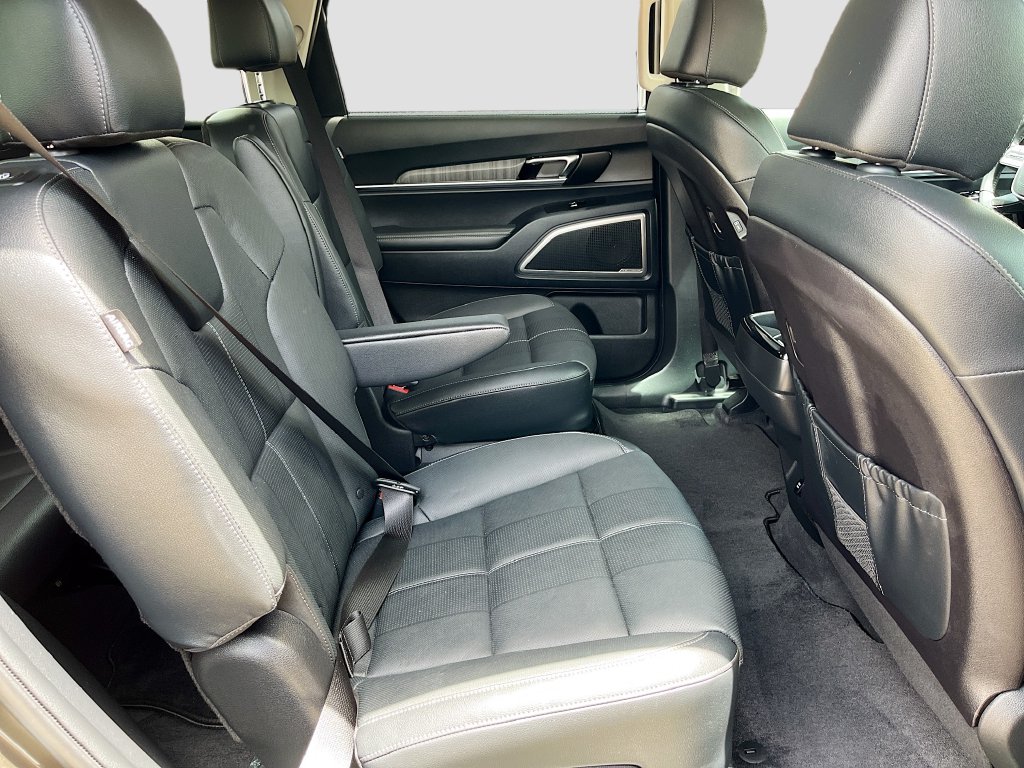 2024 Kia Telluride photo 31 of 35