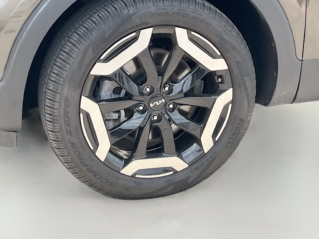 2024 Kia Telluride photo 34 of 35