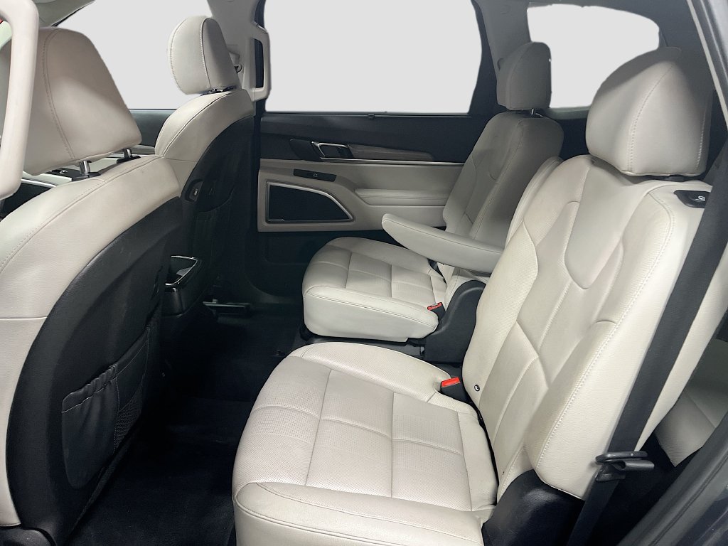 2021 Kia Telluride photo 26 of 35