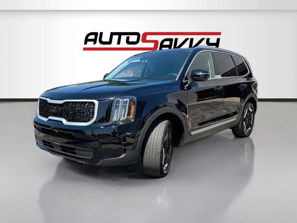 2024 Kia Telluride photo 3 of 35
