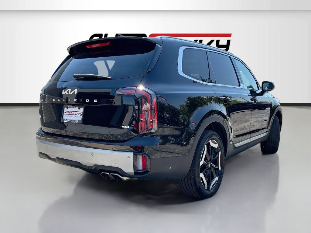 2024 Kia Telluride photo 7 of 35