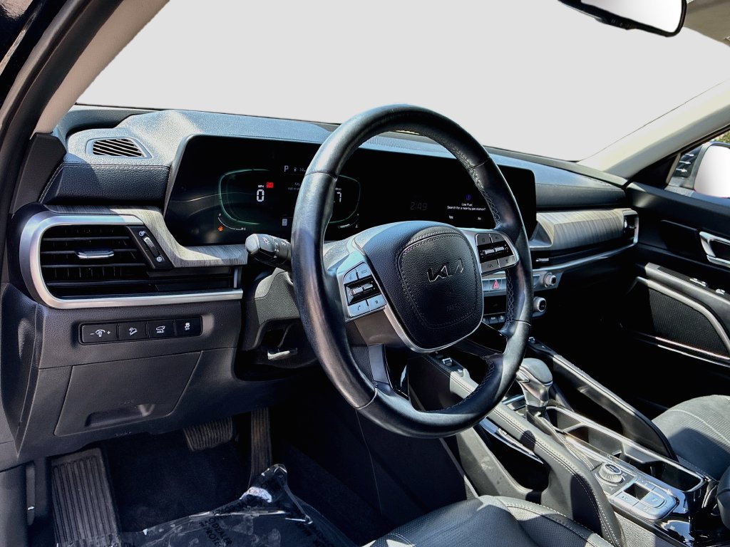 2024 Kia Telluride photo 9 of 35