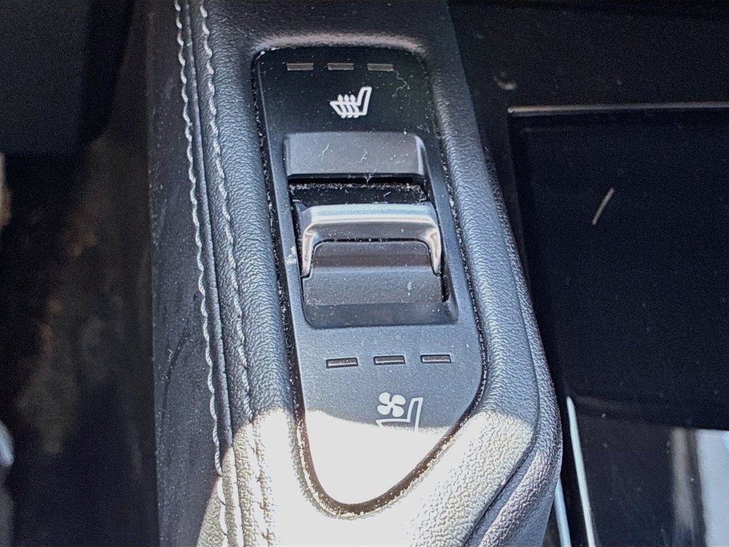 2024 Kia Telluride photo 21 of 35