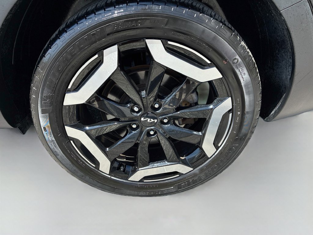 2024 Kia Telluride photo 34 of 35