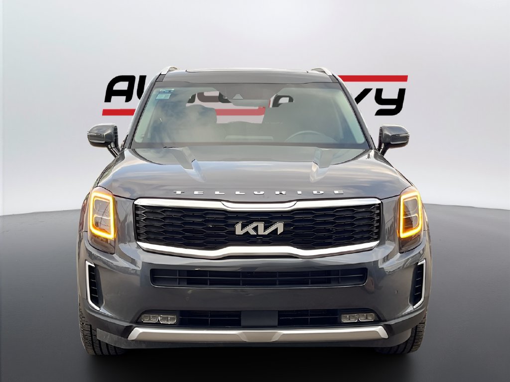 2022 Kia Telluride photo 2 of 36