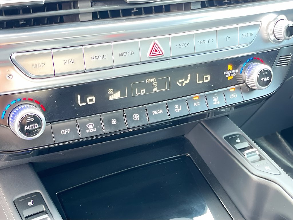 2022 Kia Telluride photo 16 of 36