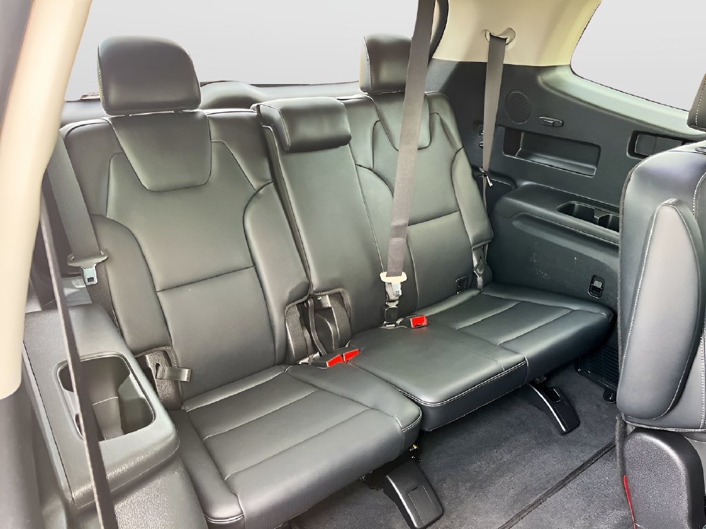 2022 Kia Telluride photo 29 of 36