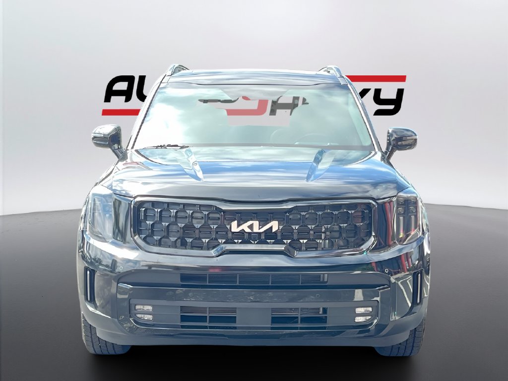 2024 Kia Telluride photo 2 of 37