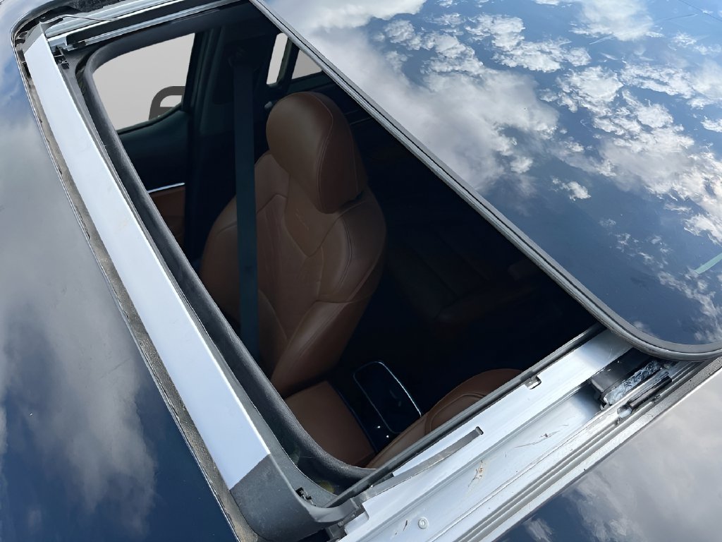 2024 Kia Telluride photo 23 of 37