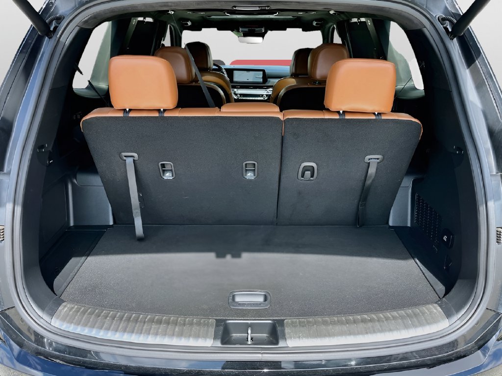 2024 Kia Telluride photo 28 of 37