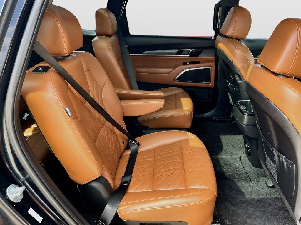 2024 Kia Telluride photo 30 of 37