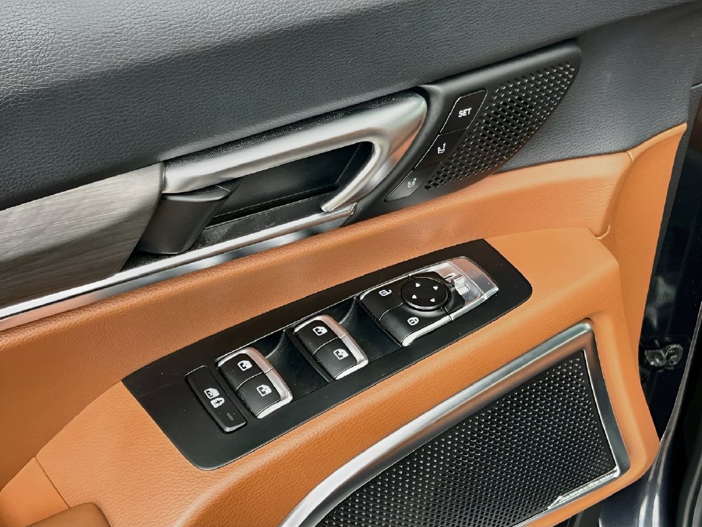 2025 Kia Telluride photo 18 of 38