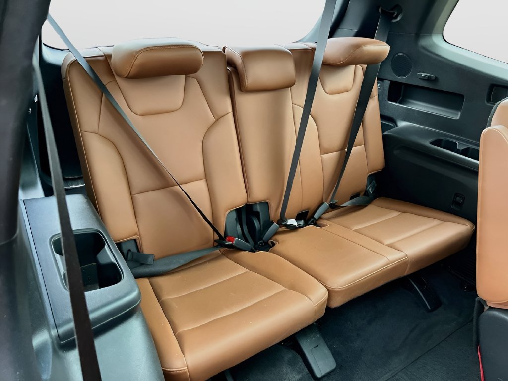 2025 Kia Telluride photo 29 of 38
