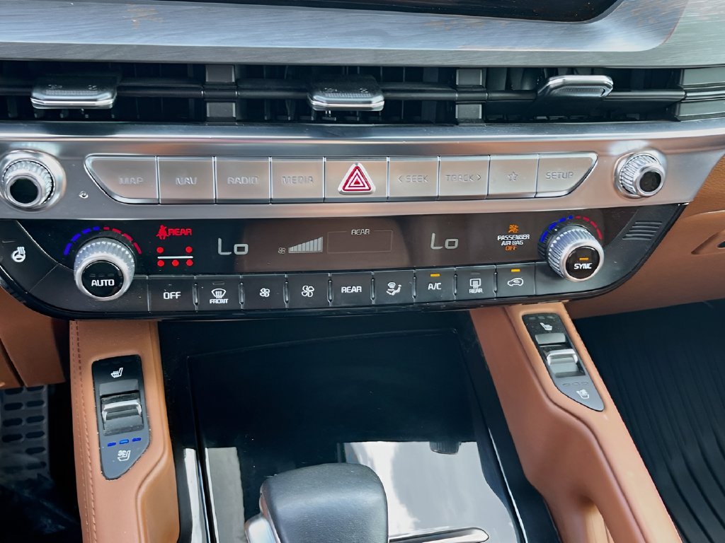 2024 Kia Telluride photo 16 of 35