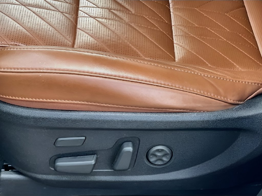 2024 Kia Telluride photo 20 of 35