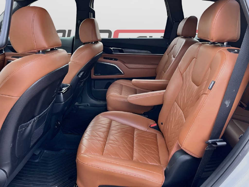 2024 Kia Telluride photo 26 of 35