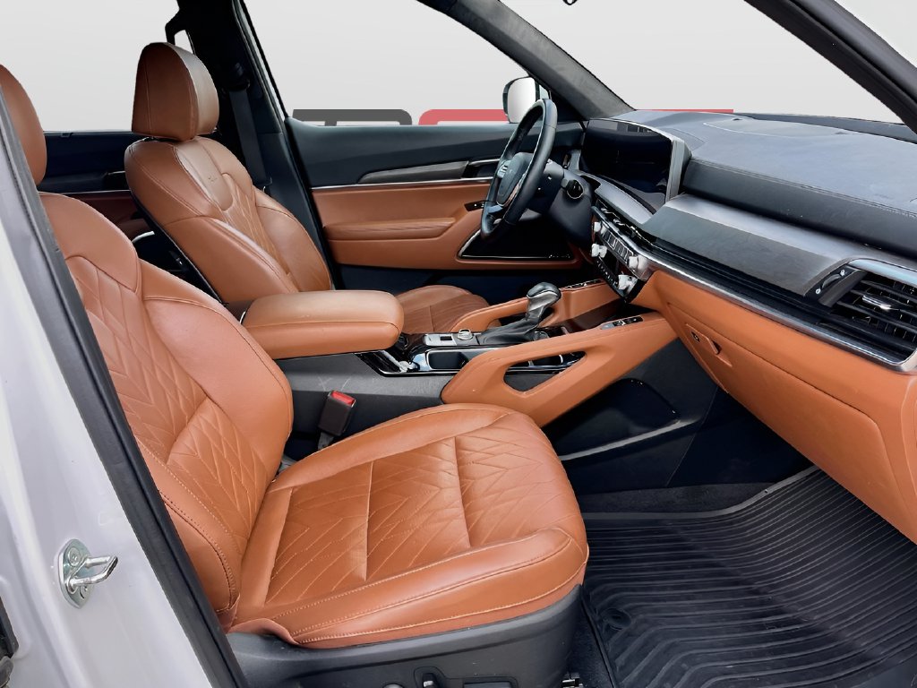 2024 Kia Telluride photo 32 of 35