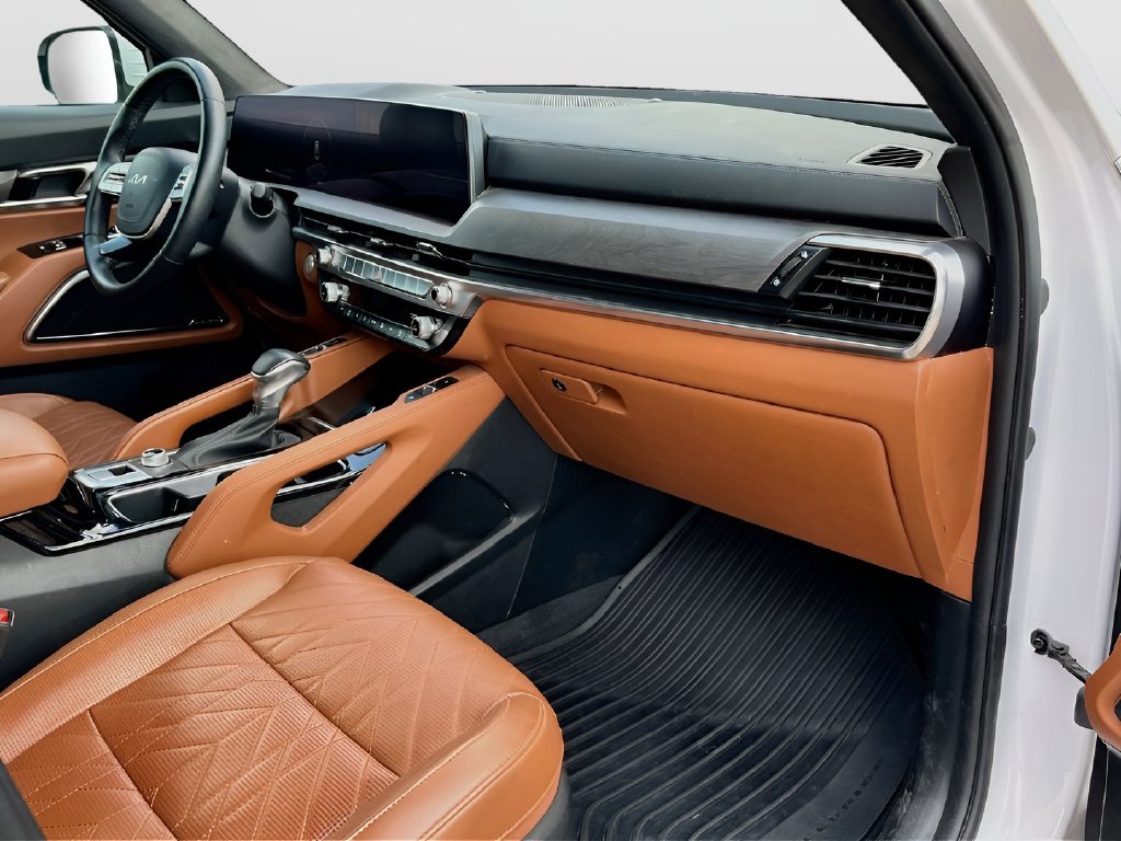 2024 Kia Telluride photo 33 of 35