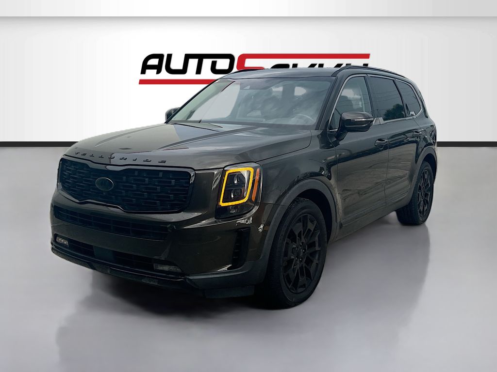 2021 Kia Telluride photo 3 of 36