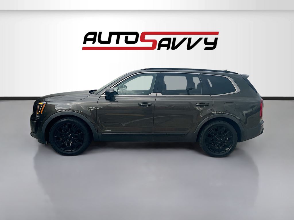 2021 Kia Telluride photo 4 of 36