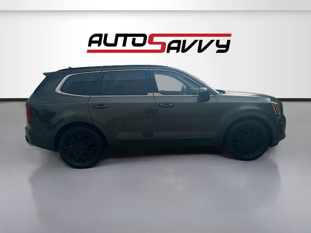 2021 Kia Telluride photo 8 of 36