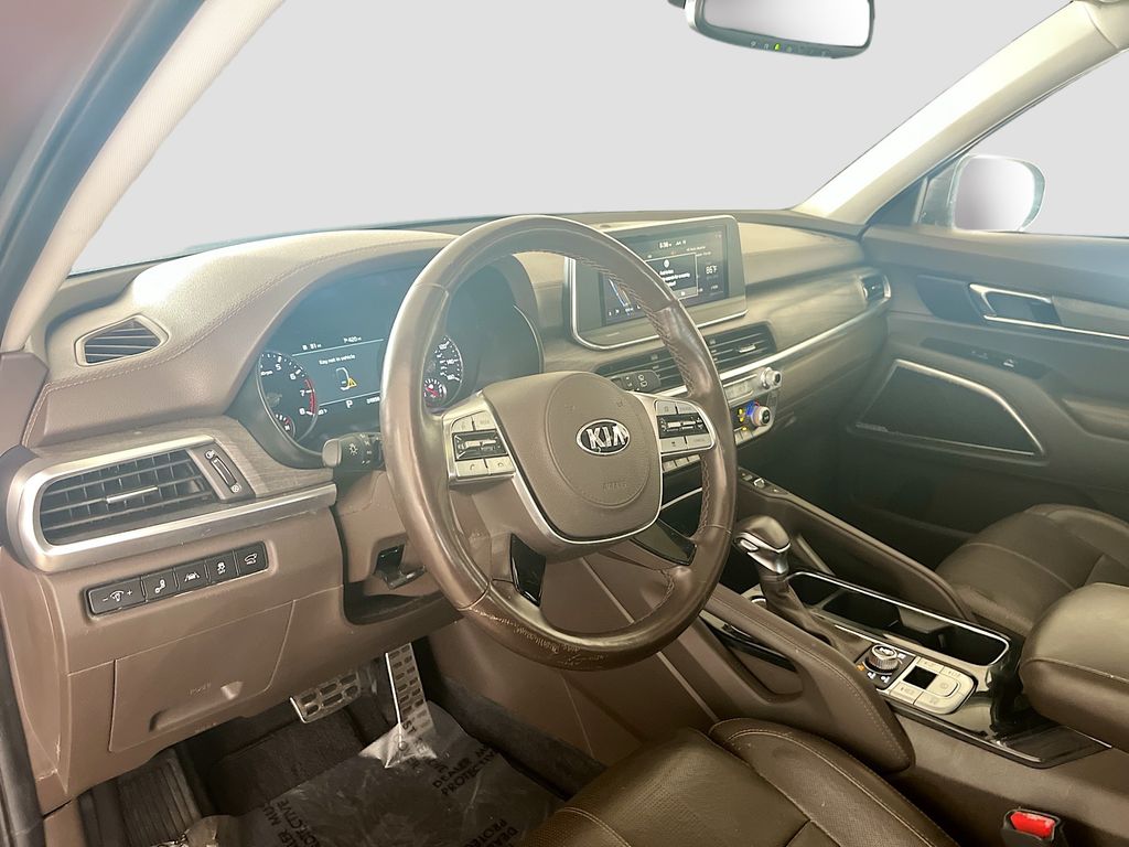 2021 Kia Telluride photo 9 of 36