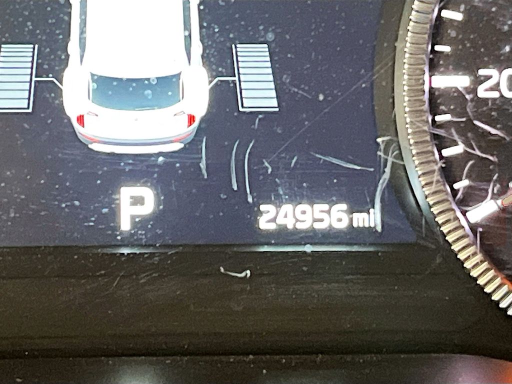 2021 Kia Telluride photo 12 of 36