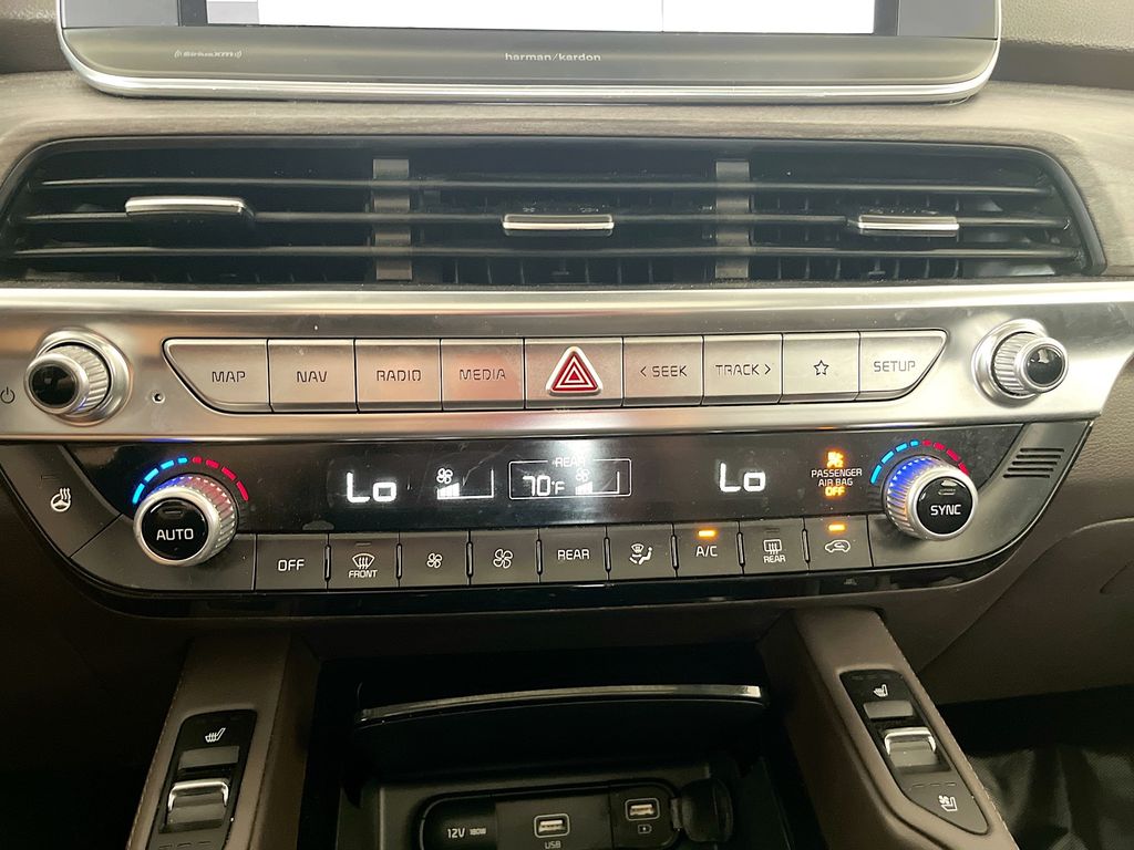 2021 Kia Telluride photo 16 of 36