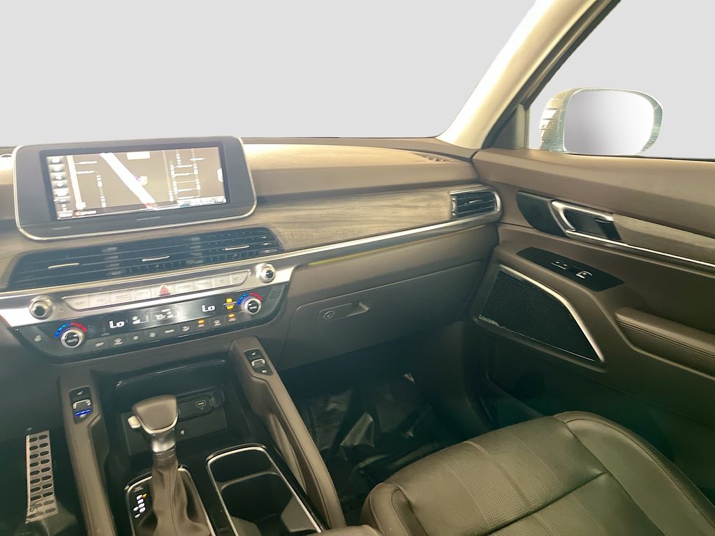 2021 Kia Telluride photo 25 of 36