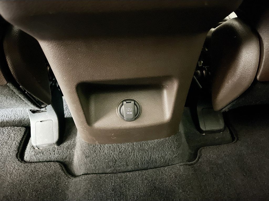 2021 Kia Telluride photo 27 of 36