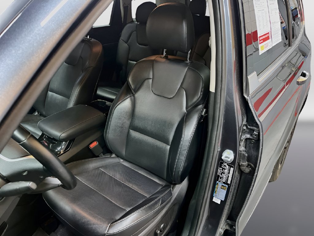 Used 2023 Gravity Gray Metallic Kia S image 19