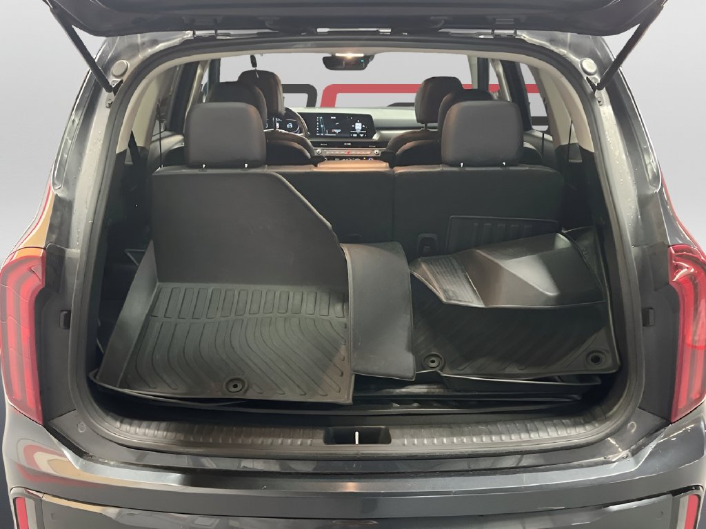 Used 2023 Gravity Gray Metallic Kia S image 26