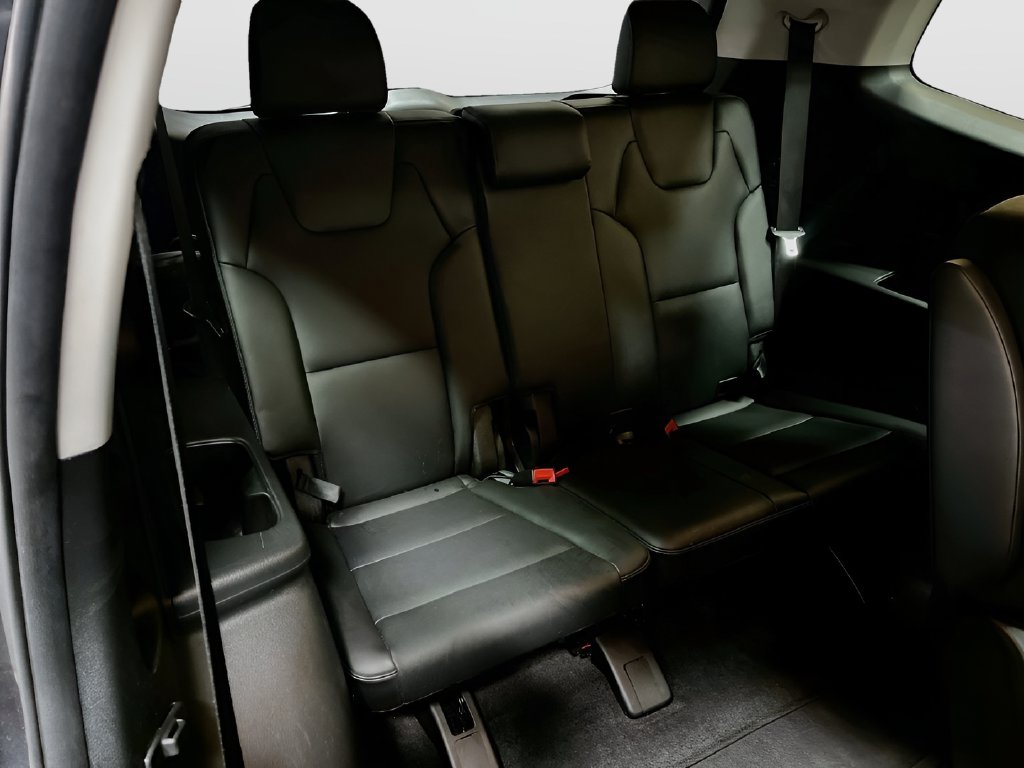 Used 2023 Gravity Gray Metallic Kia S image 27