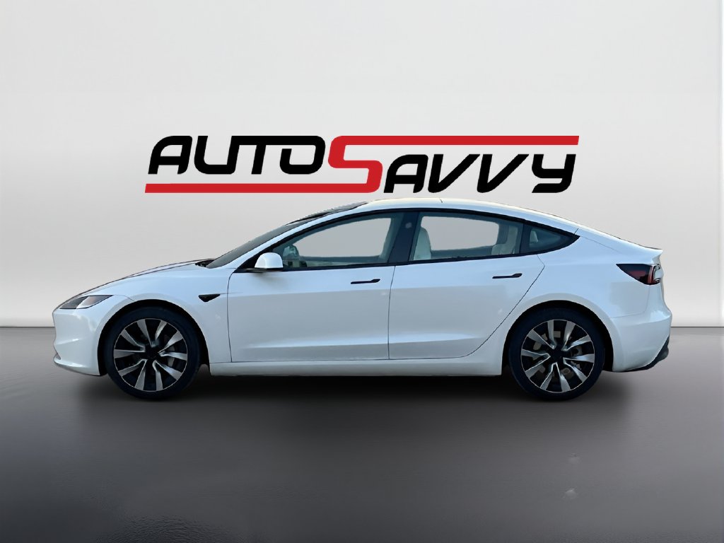 2024 Tesla Model 3 photo 4 of 32