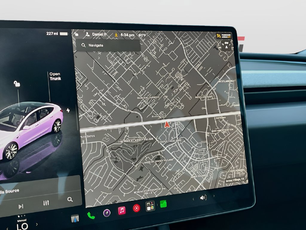 2024 Tesla Model 3 photo 12 of 32