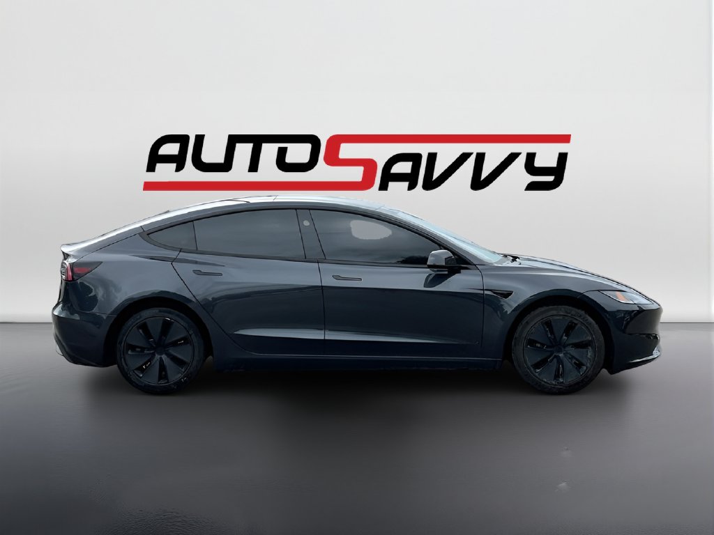 2025 Tesla Model 3 photo 8 of 32