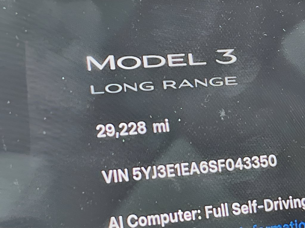 2025 Tesla Model 3 photo 11 of 32