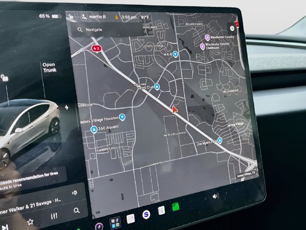2025 Tesla Model 3 photo 12 of 32
