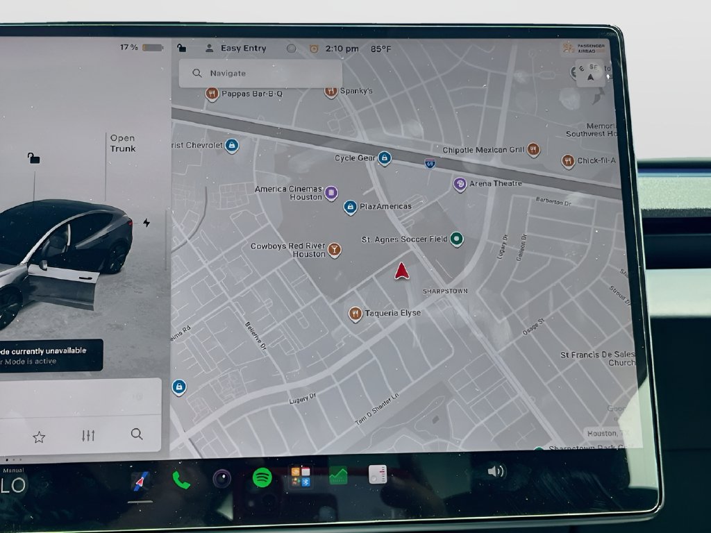 2025 Tesla Model 3 photo 13 of 34