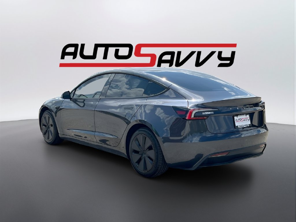 2025 Tesla Model 3 photo 5 of 33