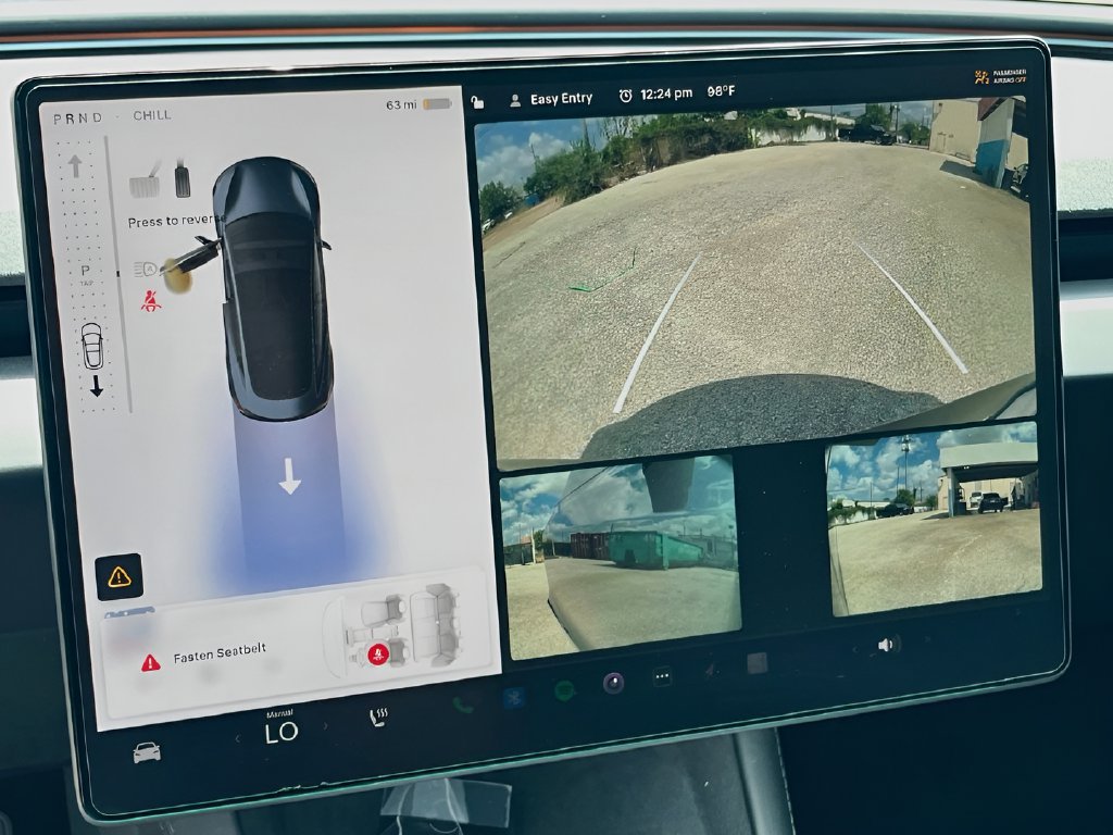 2025 Tesla Model 3 photo 14 of 33