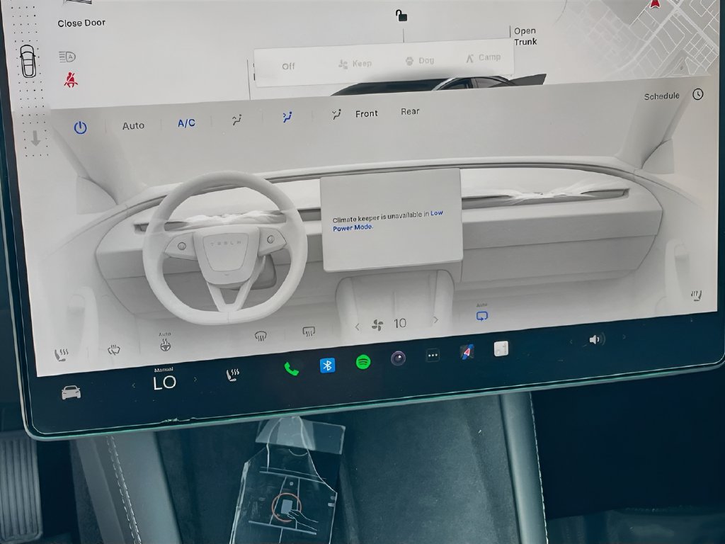 2025 Tesla Model 3 photo 16 of 33
